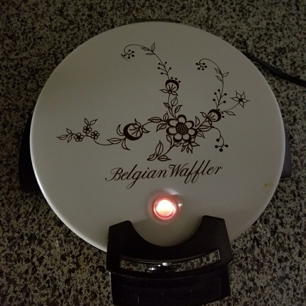 belgian waffler toast master.